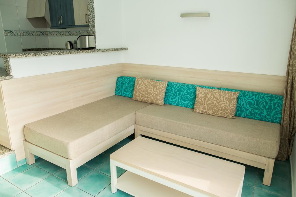 Cala D Or Apartamentos Puerto Rico  Bagian luar foto